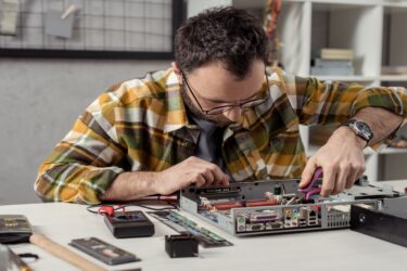 Technik informatyk