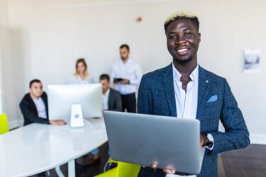 Czy imigranci zabiorą nam pracę