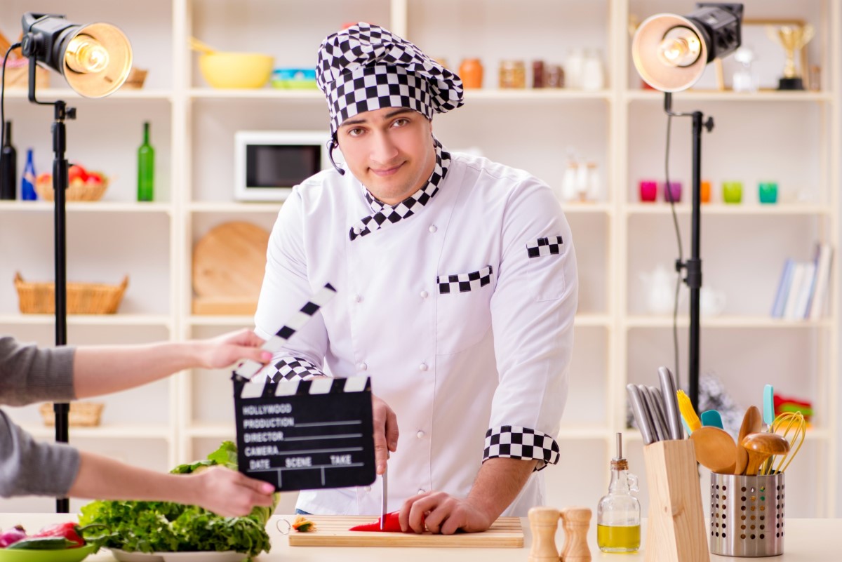 Kucharz wirtualny - poważny zawód, czy telewizyjna zabawa
