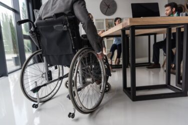 niepełnosprawni w pracy