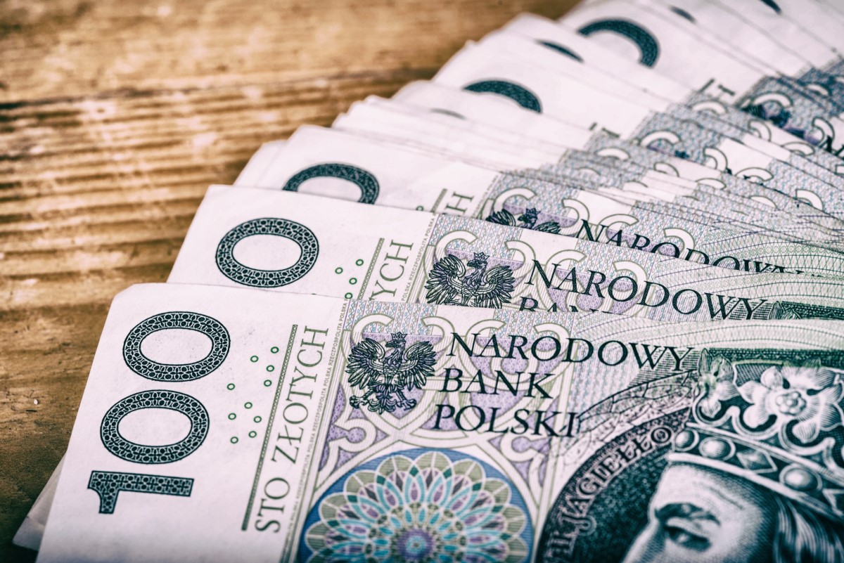 Płaca minimalna w wysokości 2100 zł Pracodawcy protestują