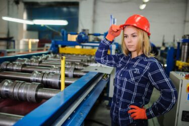 Produkcja - najlepszy start dla młodych