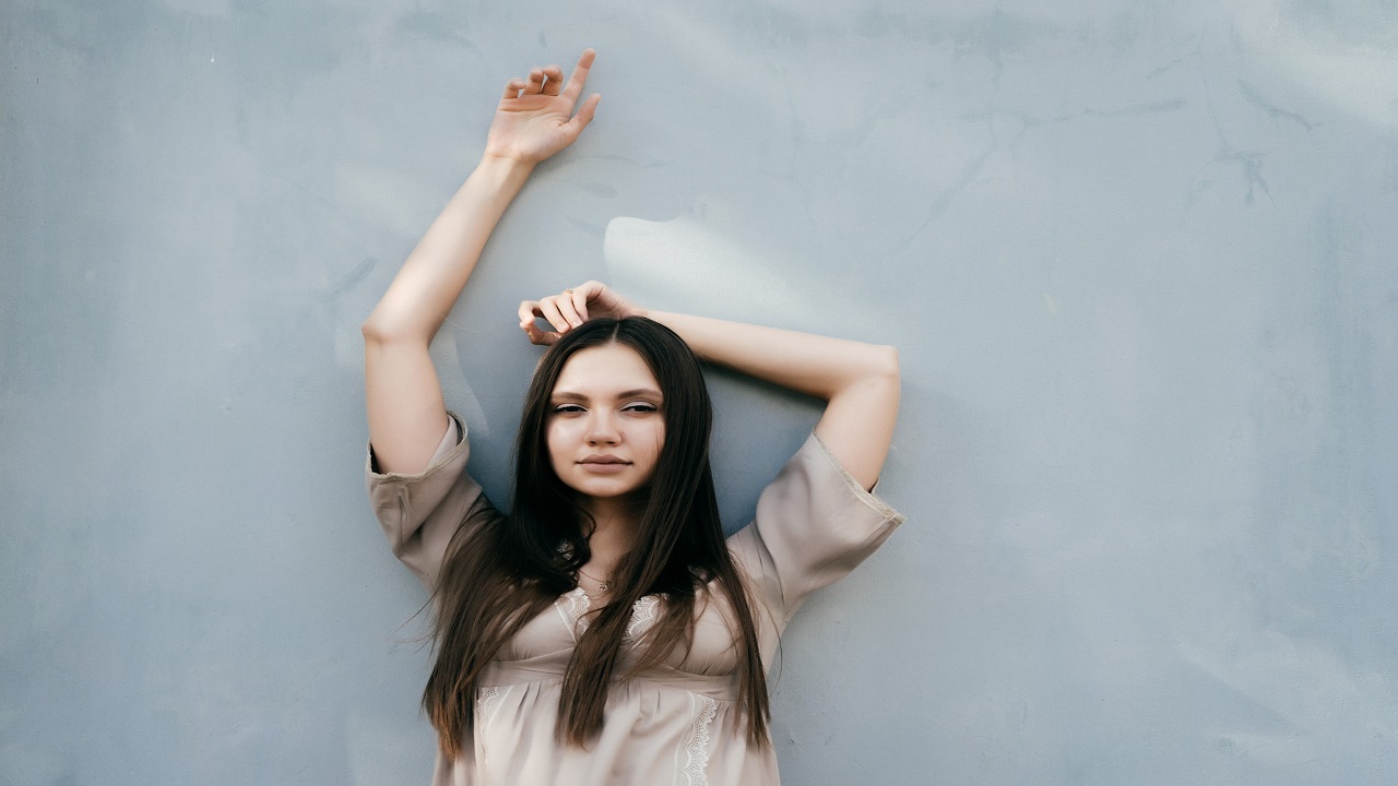 Jak zostać modelką? - Modelka na sesji