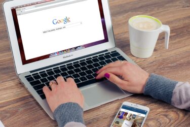 kobiety pozywają google o niższe zarobki