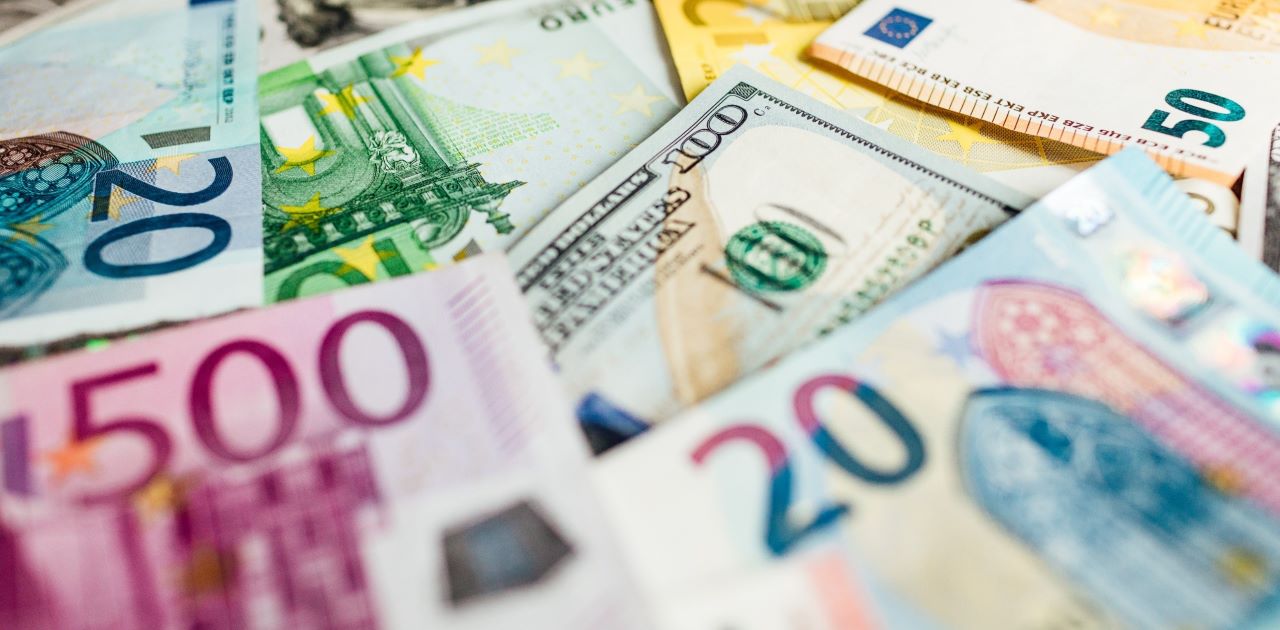 Kantor wymiany walut - pomysł na biznes. Jak otworzyć własny kantor