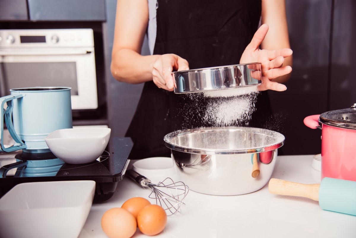 Pieczenie ciast na zamówienie – pomysł na biznes Jak otworzyć własną działalność w swoim domu