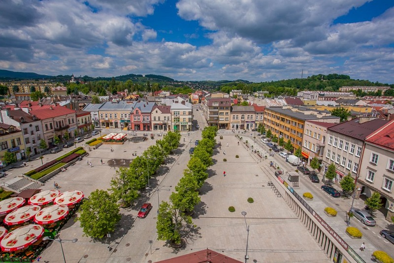 Widok na rynek w Gorlicach