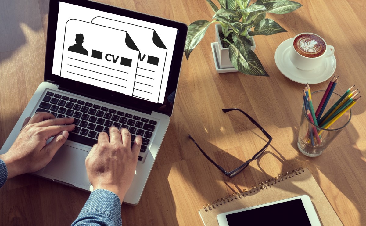 Europass - co to jest? Jak stworzyć Europass CV online