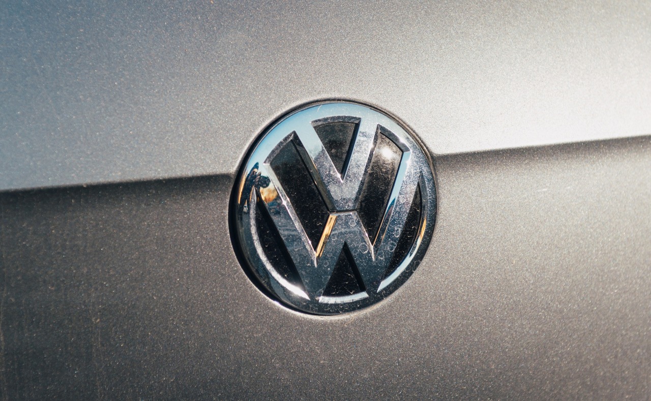 volkswagen-zwolnienia