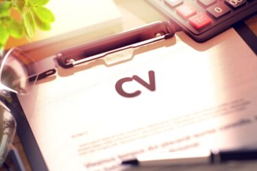 Co to CV Jaka jest definicja curriculum vitae i jak je napisać, by było skuteczne