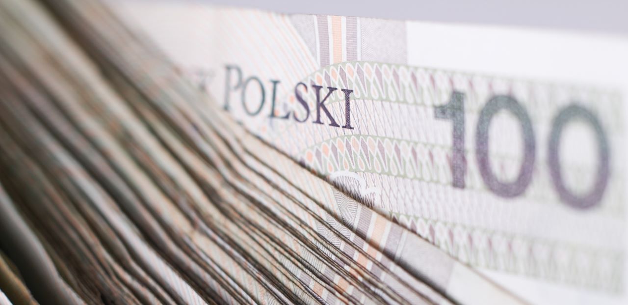 Darowizna 100 tysięcy od rodziców - czy trzeba zapłacić podatek