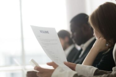 Rozmowa o pracę - jak się do niej przygotować Sprawdź popularne pytania i odpowiedzi na rozmowie o pracę