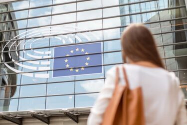 VAT UE - czym jest Kiedy wymagana jest rejestracja do VAT UE