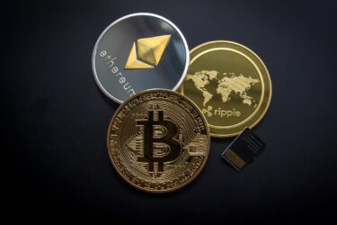 bitcoin-bije-rekordy