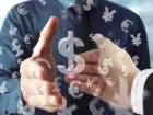 Profit sharing - diwe osoby podające sobie dłonie na tle znaków dolara
