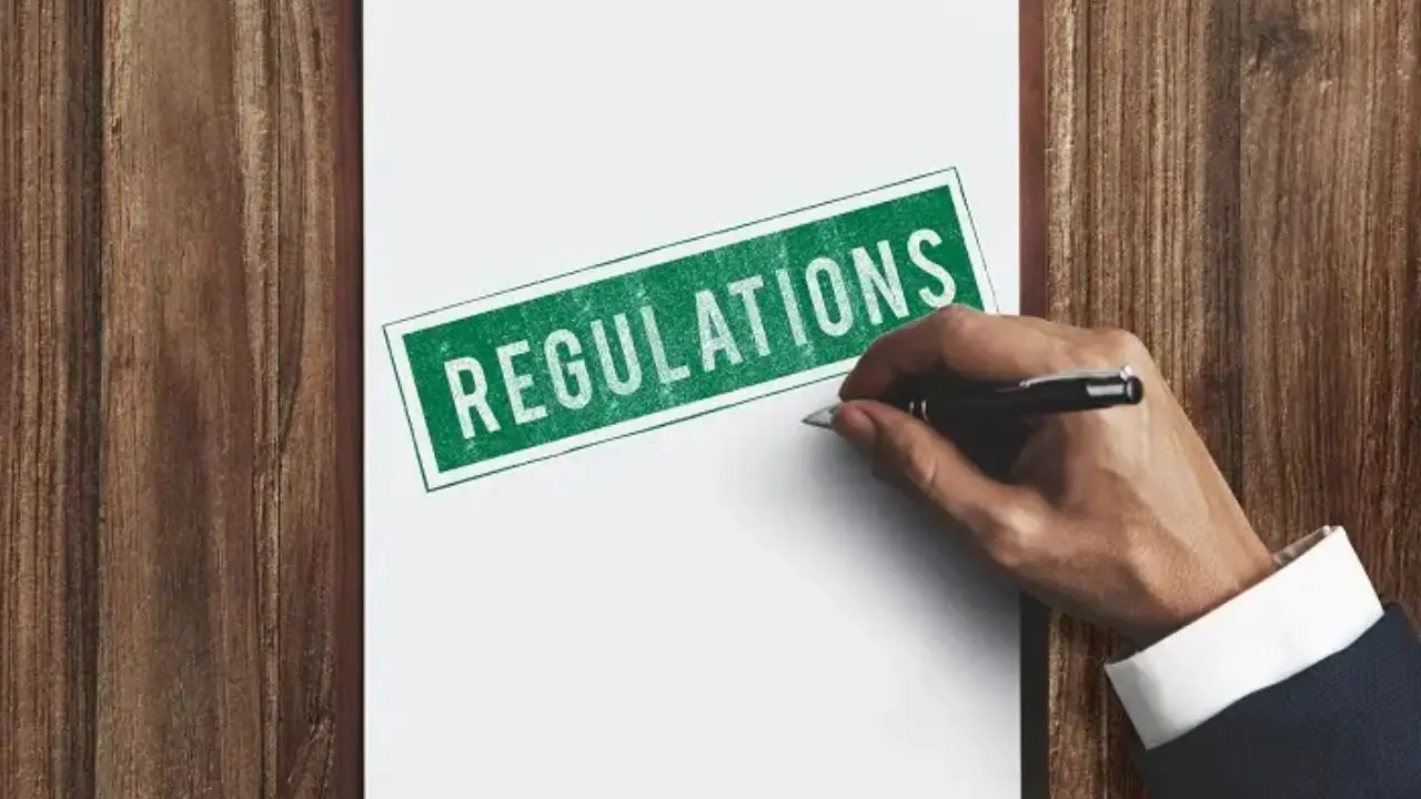 Regulamin wynagradzania - dokument z napisem regulations