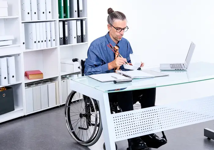 Osoby z niepełnosprawnością w pracy