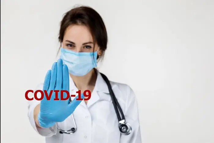 Lekarska powstrzymująca napis covid