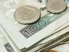 Zarobki Ukraińców w Polsce - polskie pieniądze banknoty i bilon