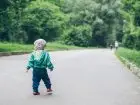 RO - dziecko na spacerze