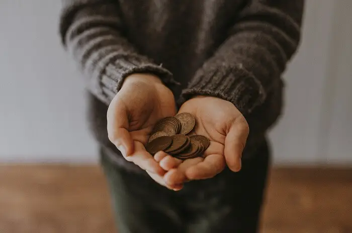 emeryt zachęcony przez ZUS do pracy w wieku emerytalnym