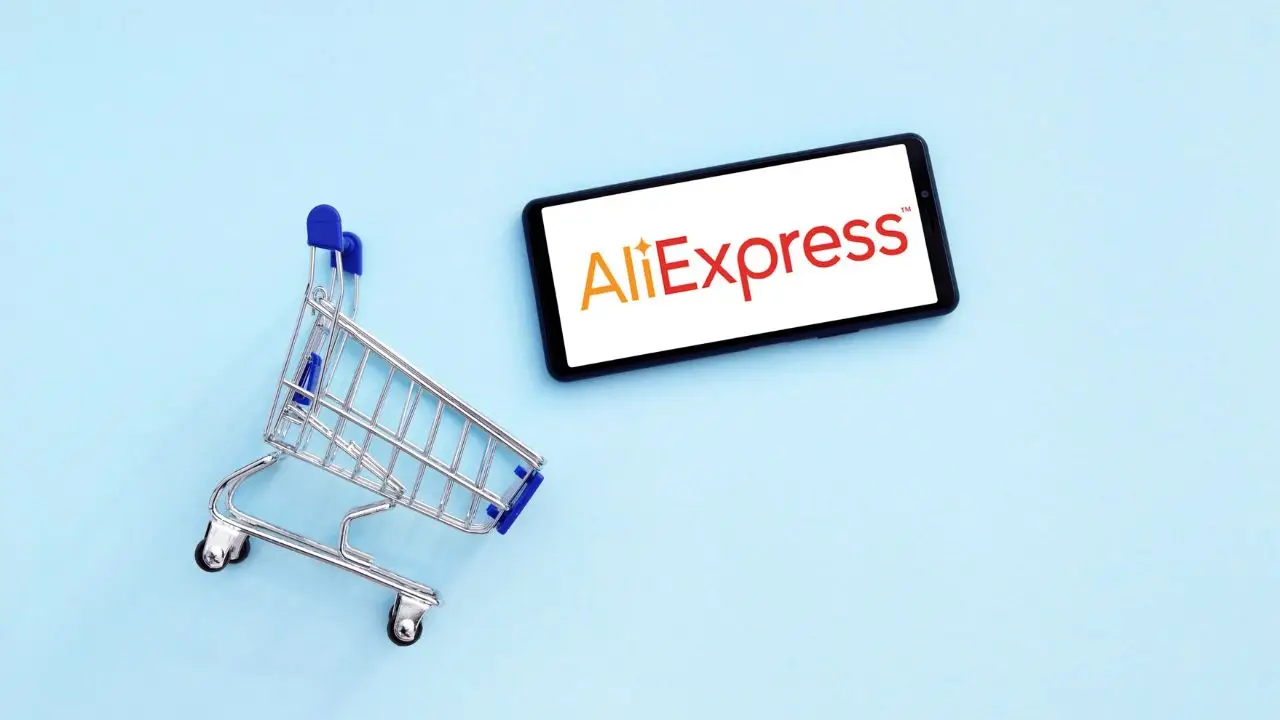 Logo Aliexpress na ekranie telefonu