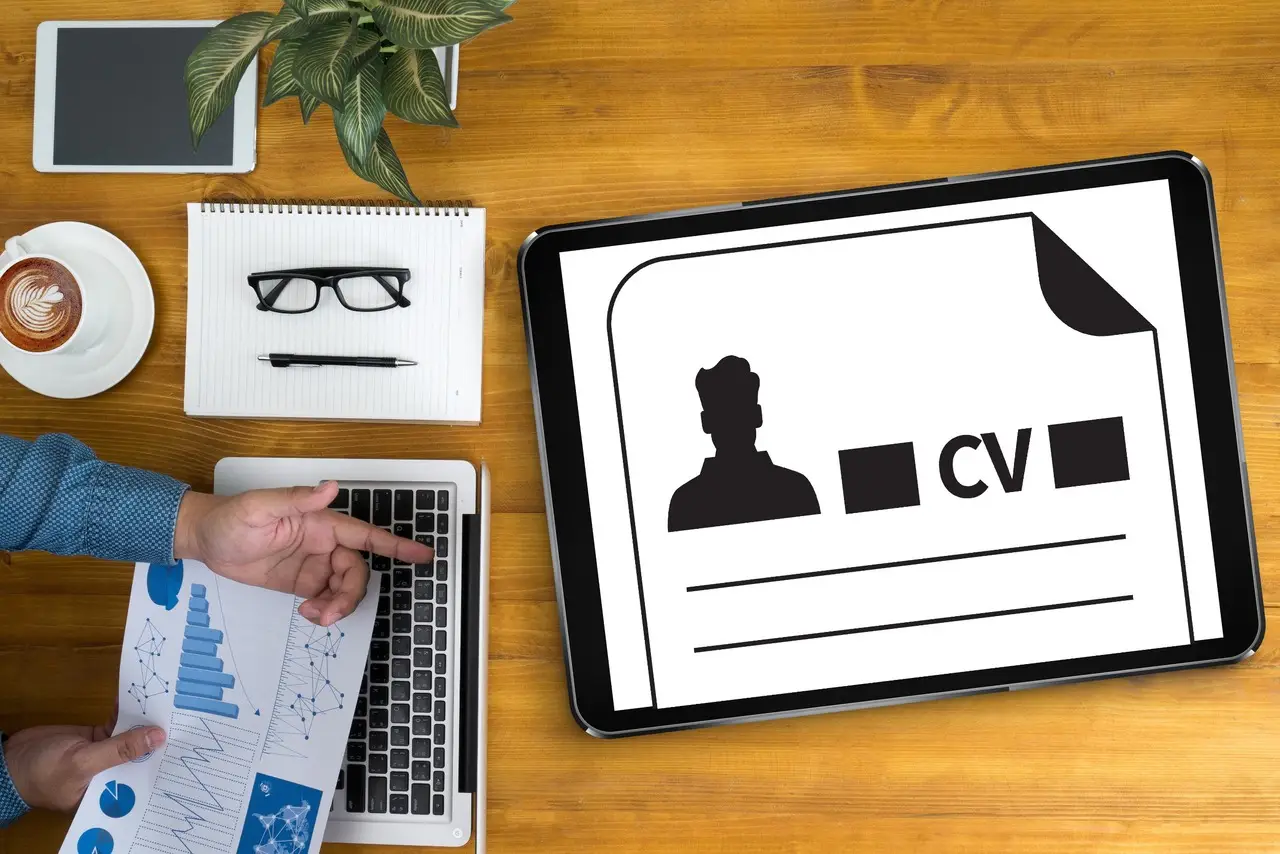 cv-ze-zdjęciem-czy-bez