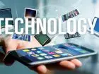 Praca Motorola Solutions - grafika przedstawiająca różne urządzenia elektroniczne na tle napisu technology