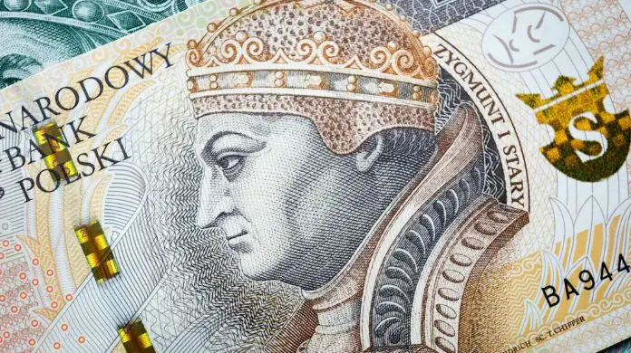 podwyżki dla posłów - symboliczne zdjęcie banknotu 200 zł