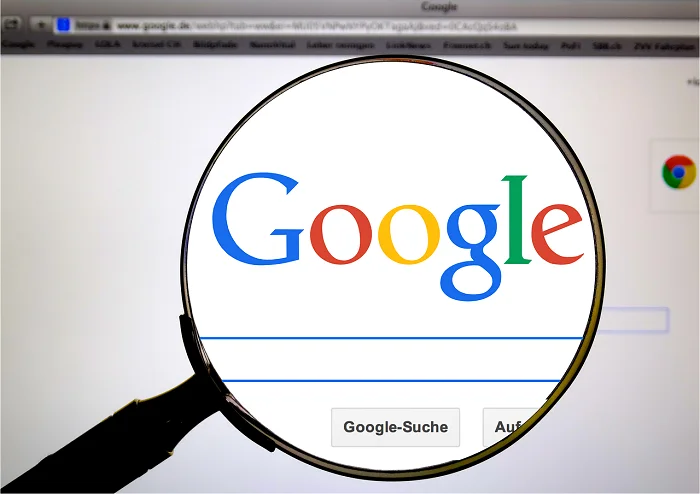 Zwolnienia w google