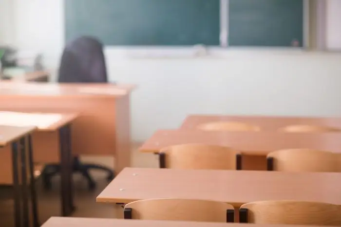 Dyrektorka pijana prowadziła lekcje - symboliczne zdjęcie przedstawiające salę lekcyjną