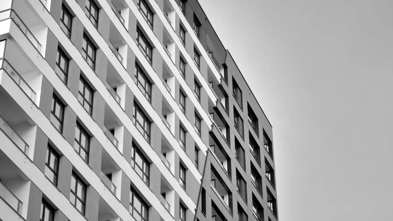 Spółdzielcze własnosciowe prawo do lokalu - blok mieszkalny