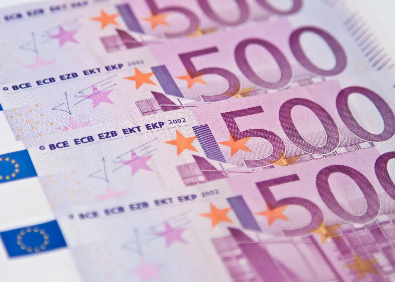 straty-ida-w-miliony-euro