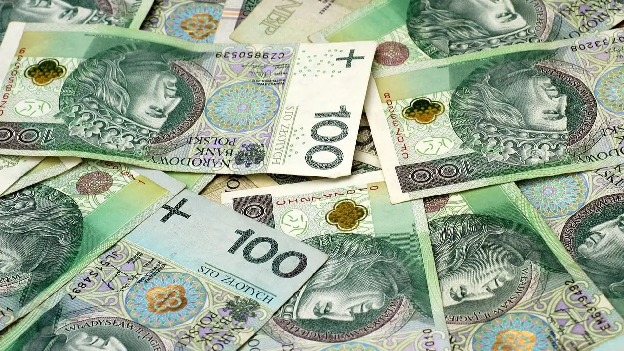 Renta wdowia kiedy - polskie banknoty 100 zł