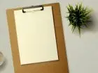 Resume - kartki na blacie