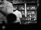 Barman podczas pracy