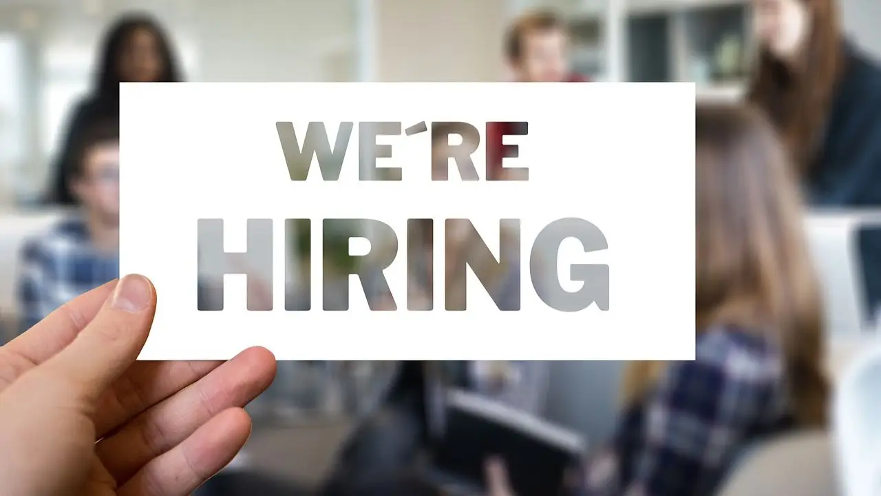 GoWork jak dodać ofertę pracy - napis we're hiring