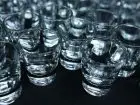 Renta alkoholowa - kieliszki na blacie
