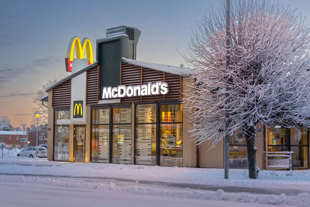 zarobki-w-fast-foodach