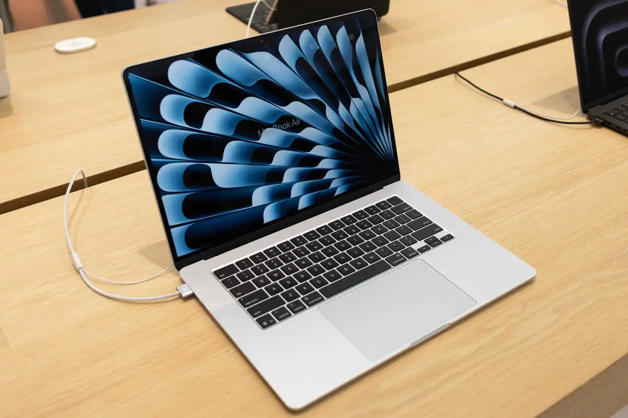 nowy-apple-macbook