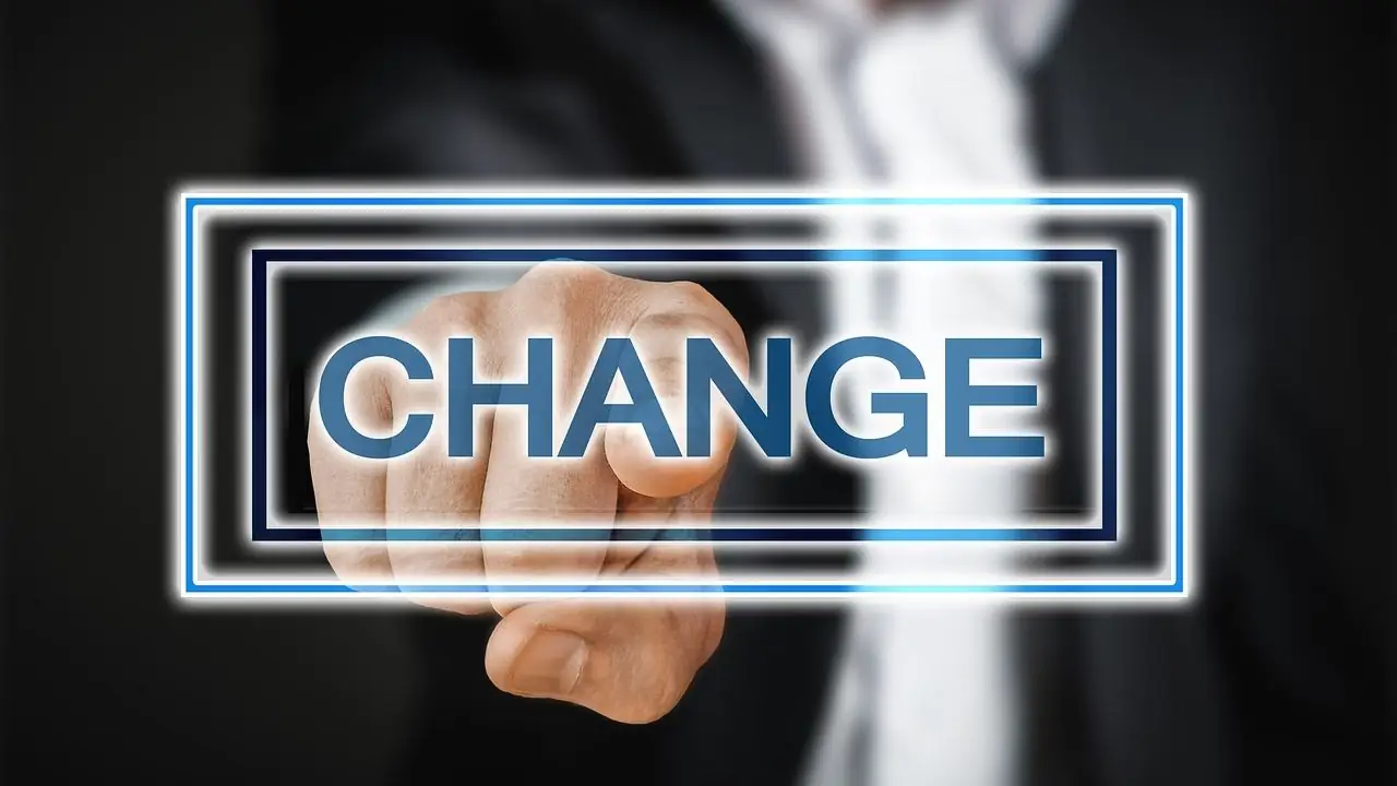 PIP kontrola umów - napis change